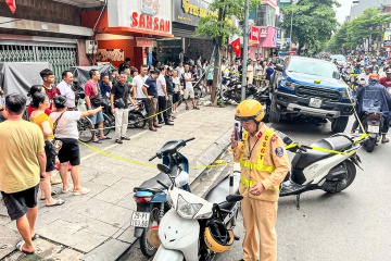 Kết quả nồng độ cồn tài xế bán tải tông 9 xe máy trên phố Hà Nội