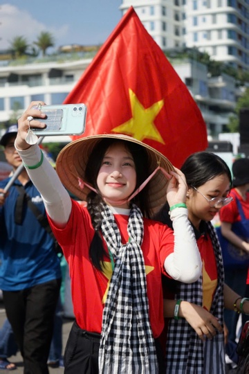 áo kỷ niệm ngày 30/4 ảnh 4 ao ky niem ngay 30/4 anh 4