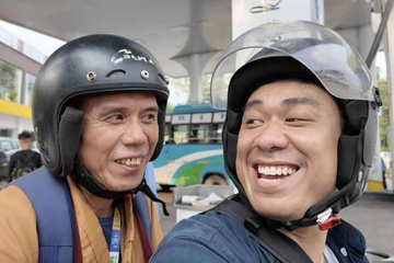 Tu Duc ve Viet Nam, sang An Do tim cha sau 15 nam xa cach hinh anh