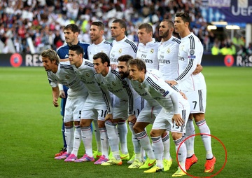Lat tay chieu an gian chieu cao cua Ronaldo hinh anh