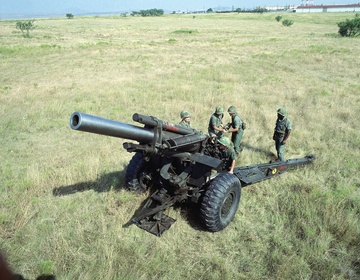 Vu khi chu luc cua Phap o tap doan cu diem Dien Bien Phu hinh anh