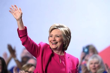 Ba Hillary Clinton sap nhan de cu ung vien tong thong hinh anh