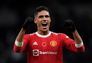 'Hay hoc Maguire' khong phai cau noi dua voi Varane hinh anh