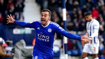 Leicester City thang hoa o giai hang Nhat hinh anh