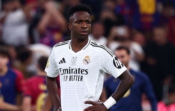 Vinicius che bai Barcelona hinh anh