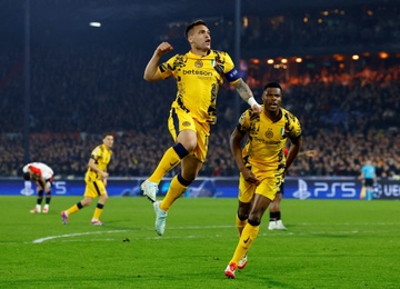 Inter dat mot chan vao tu ket Champions League hinh anh