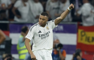 Mbappe vuot qua Ronaldo hinh anh