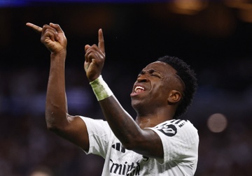 Vinicius thach thuc FIFA hinh anh