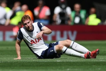 Tottenham tan hoang đội hình trước chung kết với MU