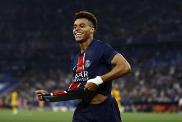 Chien thuat ky la cua PSG hinh anh
