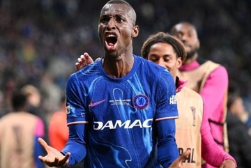 Nicolas Jackson dat thoa thuan gia nhap Bayern hinh anh