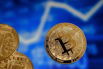 Ban nang cap quan trong cua Bitcoin vua duoc kich hoat hinh anh