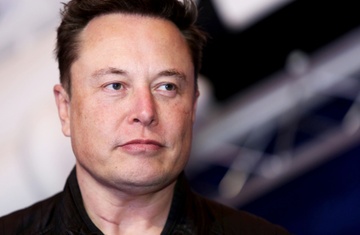Elon Musk co the da dung hinh anh