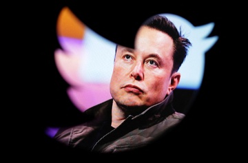 Nhan vien Twitter cam dau lam viec vi so bi Musk sa thai hinh anh
