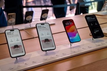 Doanh so iPhone tai Trung Quoc tang vot hinh anh