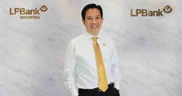 Chung khoan LPBank thay Chu tich sau chua day 4 thang hinh anh