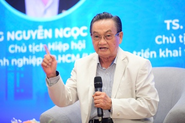 TS Tran Du Lich: TP.HCM can som xay dung khu thuong mai tu do hinh anh