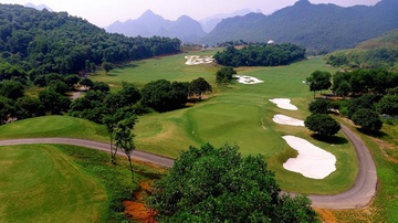 Cong ty con cua Vinhomes lam san golf 100 ha o Quang Ninh hinh anh