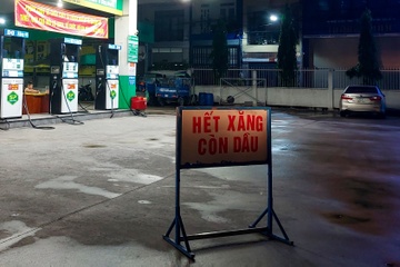 'Do mat' tim noi do xang cuoi tuan o TP.HCM hinh anh