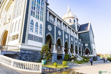 Nha tho dep nhat tinh Binh Duong hinh anh