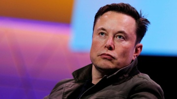 Elon Musk dang tro thanh nguoi quyen luc nhat the gioi hinh anh