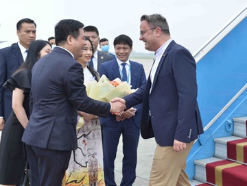 Thu tuong Dai Cong quoc Luxembourg toi Viet Nam hinh anh