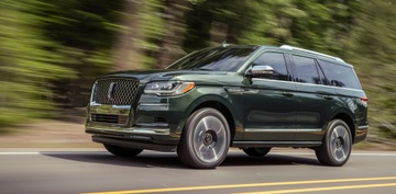 Lincoln ra mat Navigator 2022 co he thong lai ban tu dong hinh anh