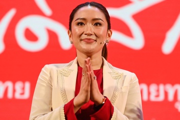Nguoi con gai ut co the giup ong Thaksin 've Thai Lan bang cua truoc' hinh anh
