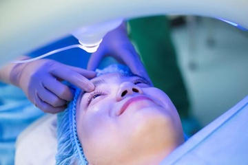 Nen dieu tri khuc xa bang ReLEx SMILE, Femto-Lasik hay SmartSurfACE? hinh anh