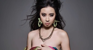 Mau nu goc Viet len trang bia tap chi noi tieng My hinh anh
