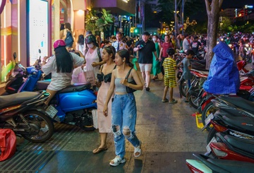 TP.HCM de xuat cho thue via he 20.000-100.000 dong/m2 hinh anh