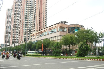 Thuan Kieu Plaza sap bi thao do? hinh anh