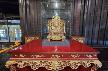 'Dong kinh' 3 ngai vang o Hue hinh anh