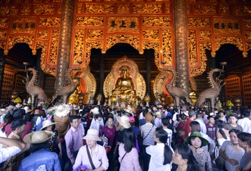 Nhung le hoi dau xuan cau may man ca nam hinh anh
