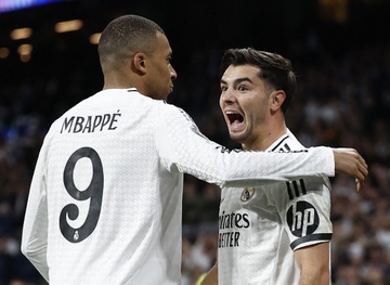 Real Madrid danh bai Atletico o Champions League hinh anh