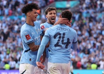 Man City vao chung ket FA Cup hinh anh