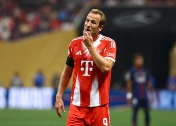 PSG hạ Bayern với 9 người