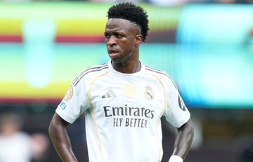 Liverpool ra giá kỷ lục cho Vinicius