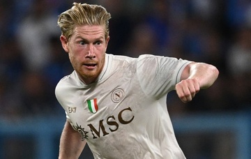 De Bruyne lap sieu pham trong ngay ra mat Serie A hinh anh