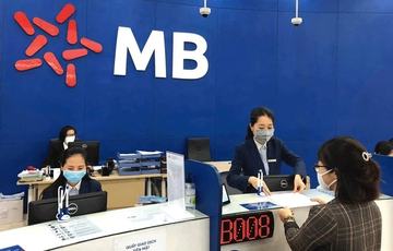 Loi nhuan MB sut giam hinh anh