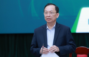 Tin dung xanh: Tran tro von lon, rao can cho vay dai hinh anh