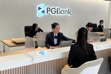 Mot ngan hang bi phat do vi pham hoat dong tien te hinh anh