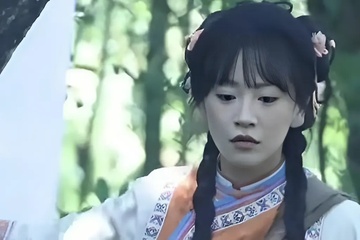 Tiểu Yến Tử ở 'Hoàn Châu cách cách 2025' bị chê bai
