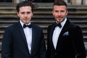 David Beckham lien tuc bi con trai phot lo hinh anh
