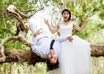 Cap doi 2 nam di phuot xuyen Viet chup anh cuoi hinh anh