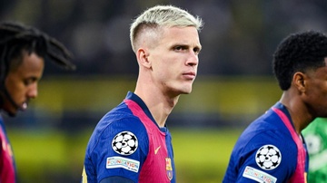 Phan ung cua Olmo khi mat co hoi da cho Barcelona hinh anh