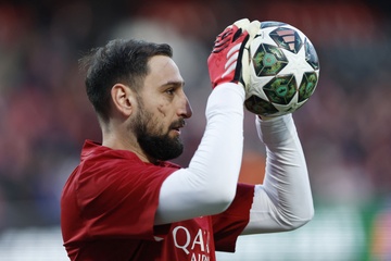 Donnarumma bi xem la toi do cua PSG hinh anh