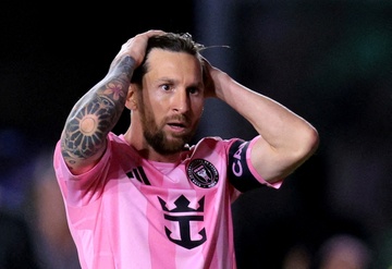 Messi len tieng sau khi bi loai khoi tuyen Argentina hinh anh