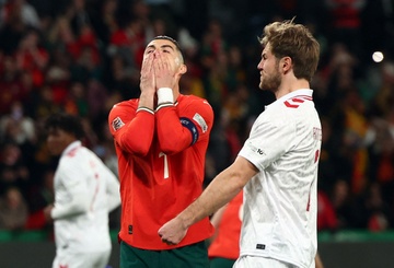 'Ronaldo da phat den te chua tung thay' hinh anh