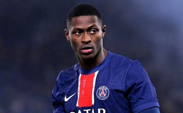 Fan MU tiec nuoi sao PSG hinh anh